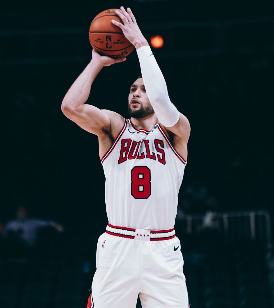 开云中国官方网站-从里尔强势反弹备战NBA常规赛到Uzi在公牛比赛中逆转，斯图加特赛后强势反弹的简单介绍